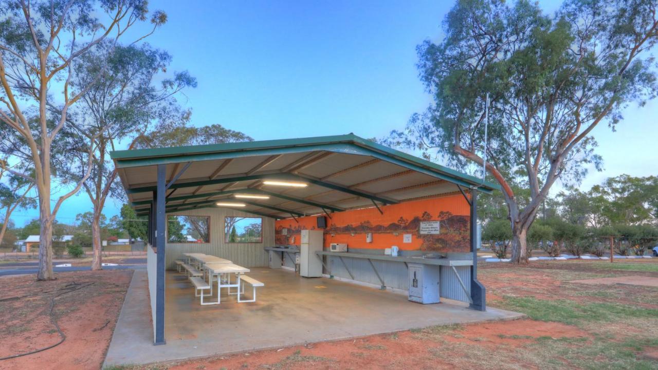 Cobar Caravan Park Luaran gambar