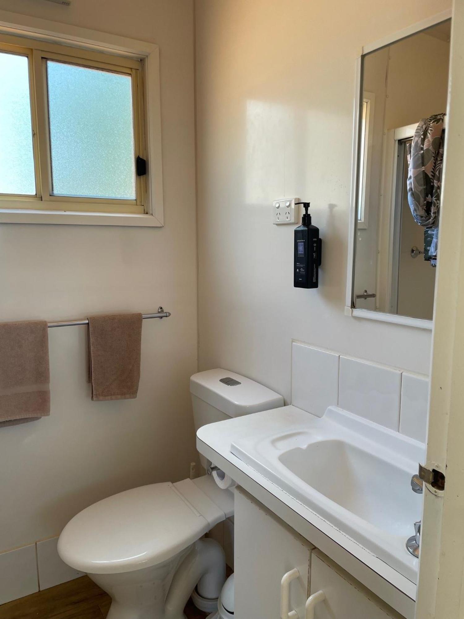 Cobar Caravan Park Luaran gambar